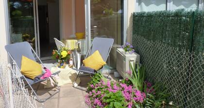 Wohnung im Erdgeschoss in Strandnähe