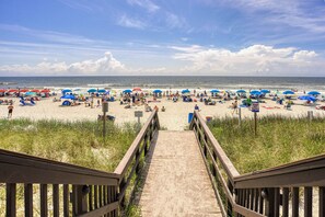 Beach nearby, sun-loungers