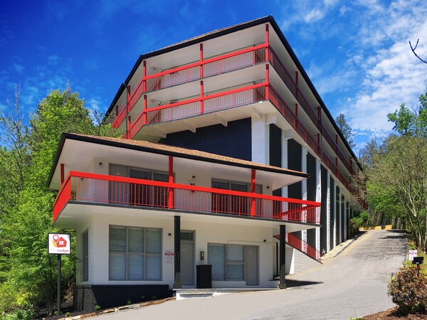 Gatlinburg View Lodge - Gatlinburg, TN