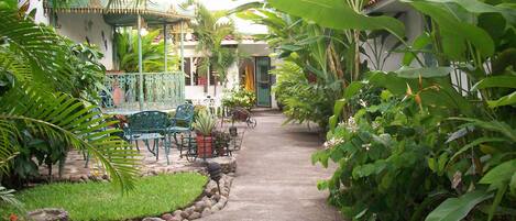 Executive Suite, Refrigerator & Microwave, Garden View | Terrace/patio