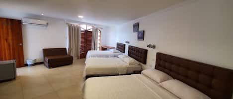 Chambre Quadruple Confort