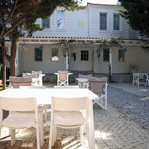 Front of property - NİLİA BOZCAADA (Bozcaada)