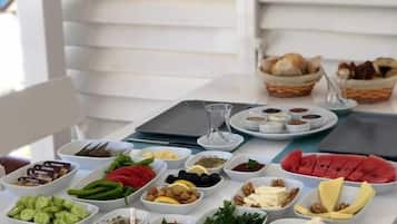 Petit déjeuner buffet compris tous les jours