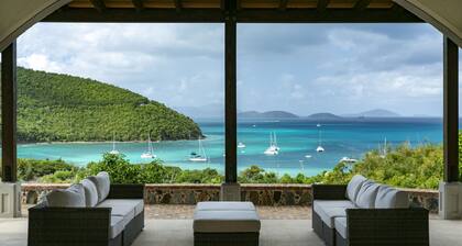 Walk to world famous Maho Bay! Privacy, views, pool, 4 equal king size bedrooms.
