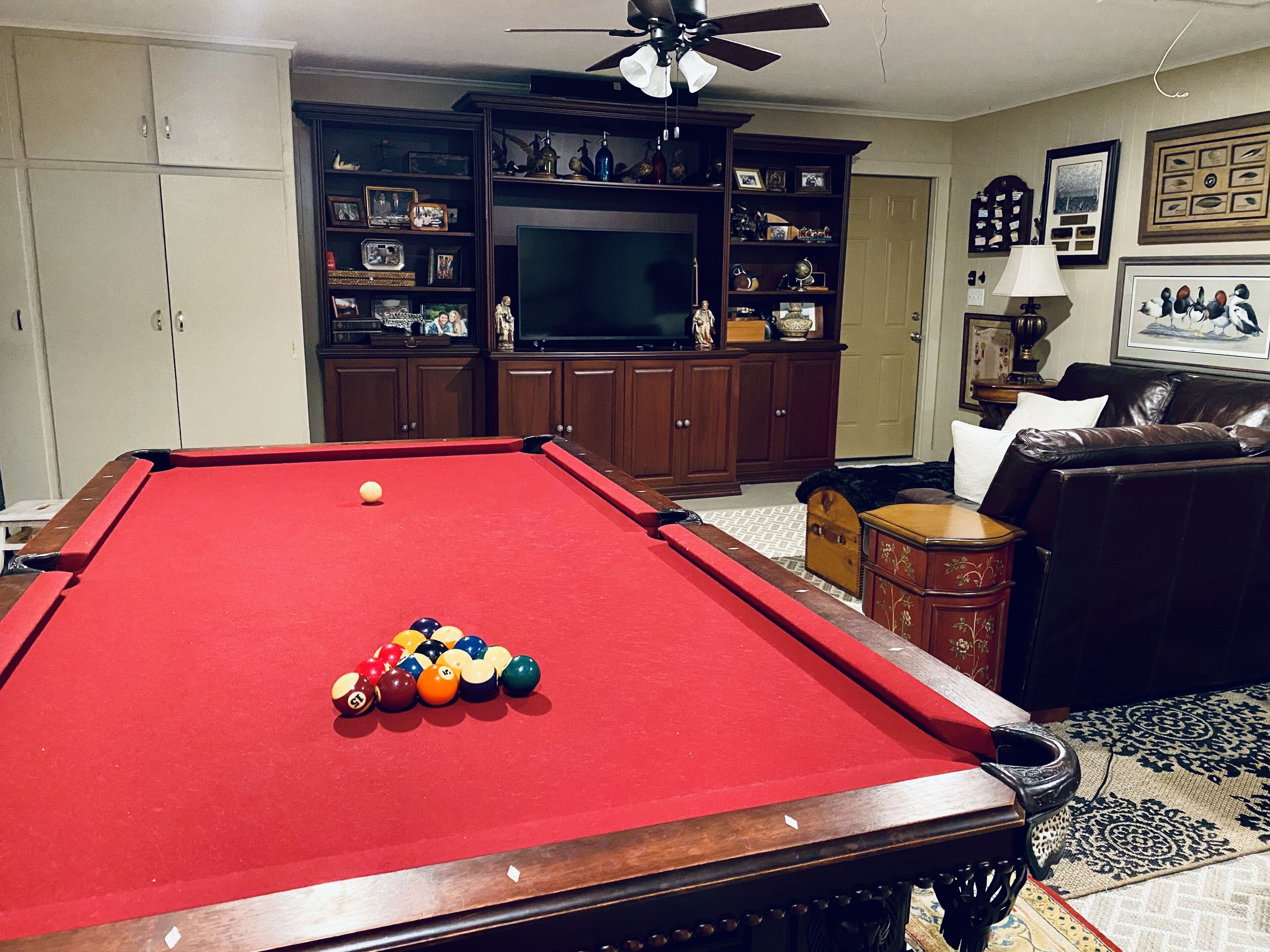 Beautiful Large Luxury home - minutes from everything!