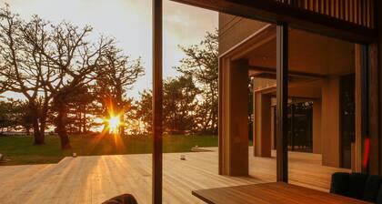 Awaji Hamarikyu TAKUMI