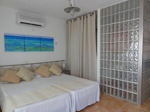 1 habitación, caja de seguridad en la habitación, wifi y ropa de cama