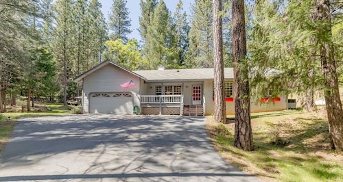 Charming home in Sierra Nevada Foothills