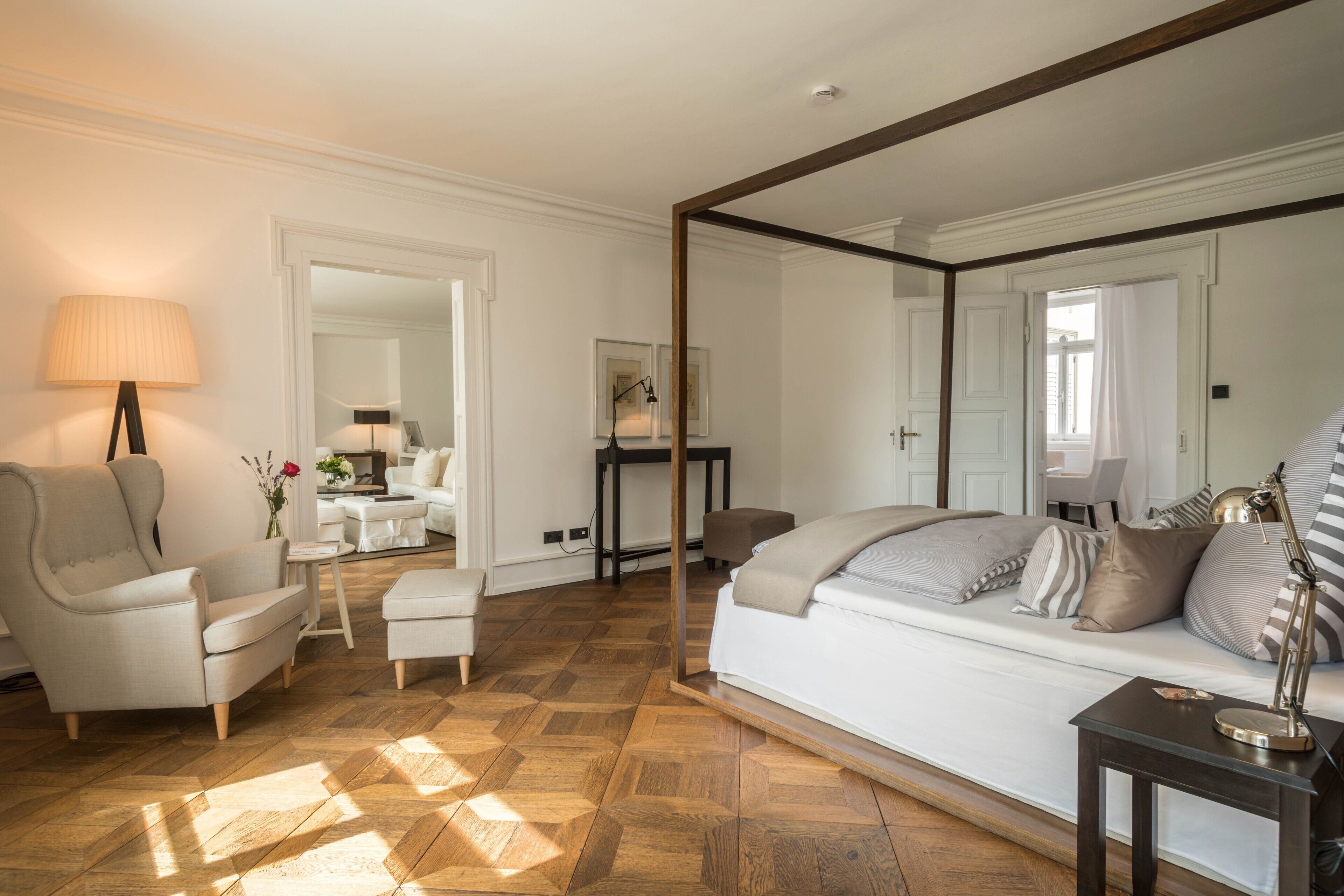 1 slaapkamer, een strijkplank/strijkijzer, gratis wifi, beddengoed