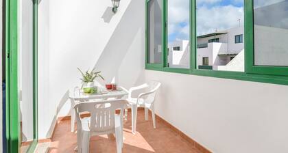 Charming Holiday Apartment “Apartamento Anaca 2” Next to the Beach