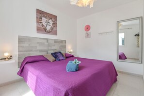 2 bedrooms, iron/ironing board, free WiFi, bed sheets - Charming Holiday Apartment "Apartamento Anaca 2" Next to the Beach (Playa Blanca)