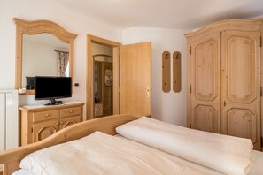 1 camera, Wi-Fi gratuito, lenzuola