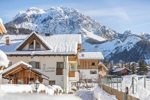 Exterior - Holiday Apartment "2 - Ciasa Primula" (san Vigilio di Marebbe)