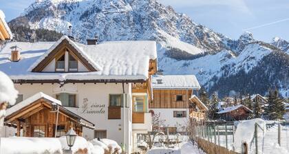 Cozy “Appartamento 1” close to Cable Cars and Ski Lifts with Wi-Fi