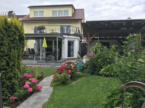 Ferienwohnung Krusch - Drei-Zimmer Ferienwohnung mit großer Terrasse im 1. OG