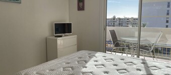 Studio for 2 with air conditioning and wifi in Balaruc-les-Bains