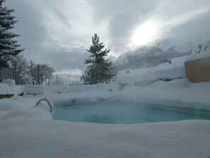 Indoor pool, outdoor pool