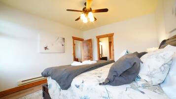 3 bedrooms, free WiFi, bed sheets