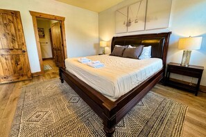 3 bedrooms, free WiFi, bed sheets