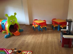 Aire de jeux - intérieure