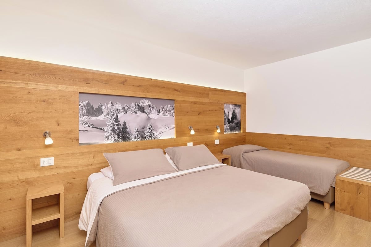 Comfort vierpersoonskamer | Hypoallergeen beddengoed, gratis wifi, beddengoed