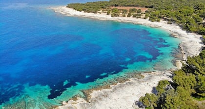 Apartments Marijan, (16162), Veli Rat, Croatia