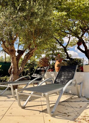 Terrace/patio - Mill in the heart of nature with swimming pool, close to Lisbon and the beach (Palmela)