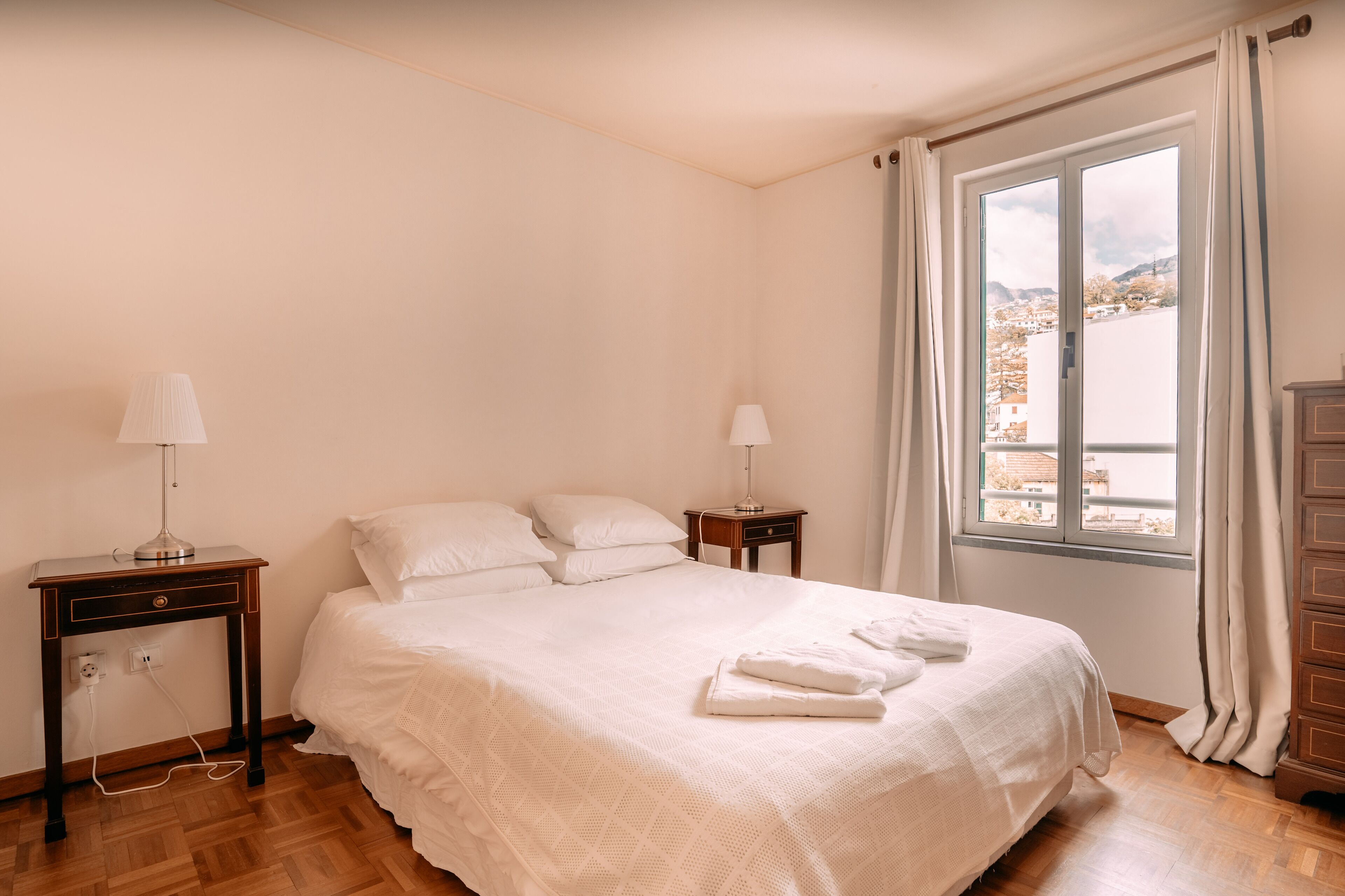 2 Schlafzimmer, Bügeleisen/Bügelbrett, Reisekinderbett, kostenloses WLAN