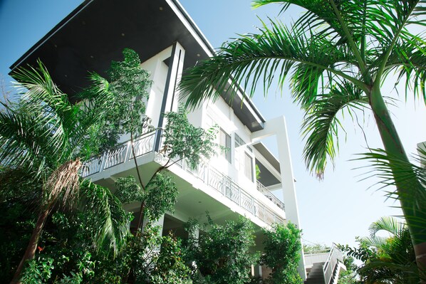 Exterior - La residencia Luxury apartment , Mwanza, Tanzania (Mwanza)