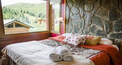 COZY MOUNTAIN APARTMENT JUST 250 METTERS FROM LIFTS