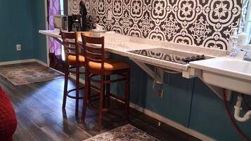 大冰箱、微波炉、炉灶、茶具/咖啡用具