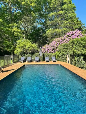 Outdoor pool, a heated pool - Large East Hampton house with heated pool and home gym - fully fenced (East Hampton)