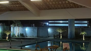 Piscina all'aperto