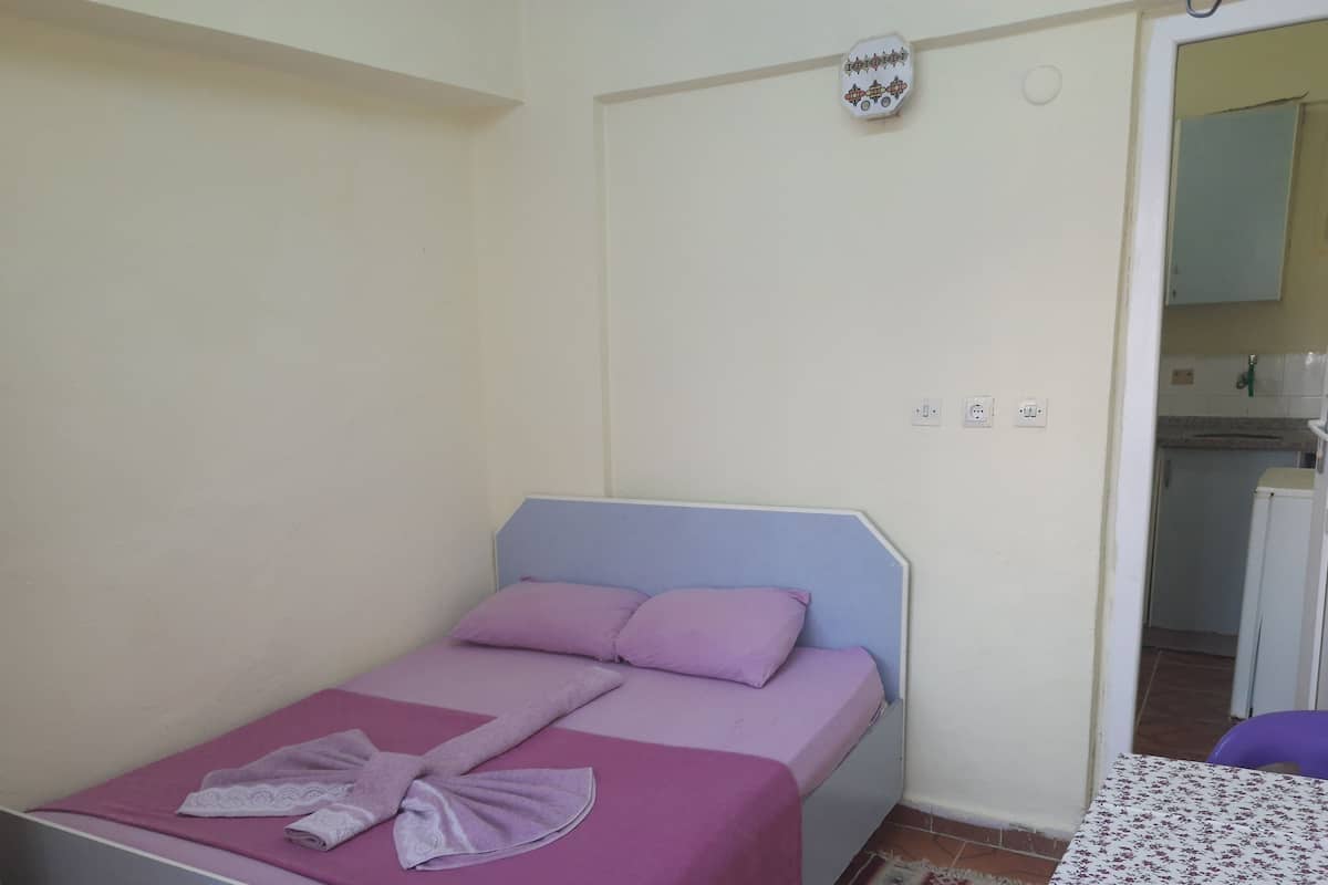 Economy Room with 1m Thermal Bath and without Balcony