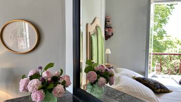 8 Schlafzimmer, Bügeleisen/Bügelbrett, Reisekinderbett, kostenloses WLAN