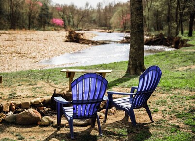 Cabin on Collier Creek 