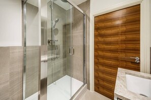 Een douche, een haardroger