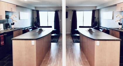 ICE District 2BDRM A/C Condo W/Laundry + U/Parking