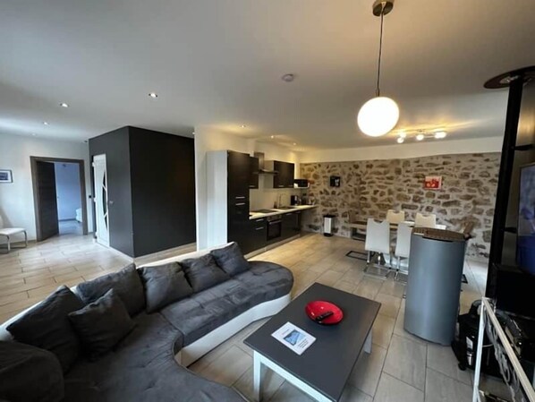 Televisio, takka, stereot