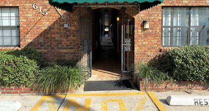 Comfortable and Quiet Condo in Perfect LSU/Downtown Area