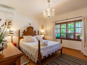 4 Schlafzimmer, Bügeleisen/Bügelbrett, Reisekinderbett, kostenloses WLAN