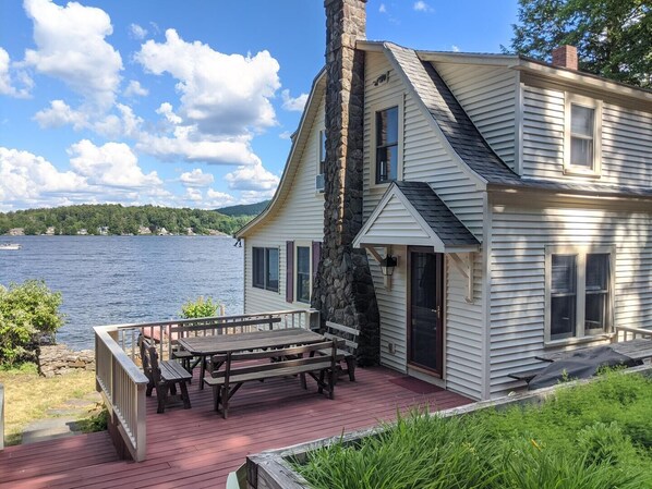 Outdoor dining - Waters Edge on Dockham Shore! Lake Winnipesaukee Waterfront! (Gilford)