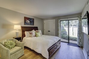 3 chambres, fer et planche à repasser, accès au Wi-Fi (inclus)