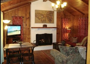 Smart TV, fireplace