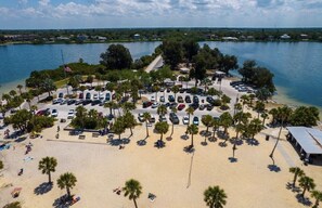 Beach - The Tarpon House - Athens St Bungalow (Tarpon Springs)