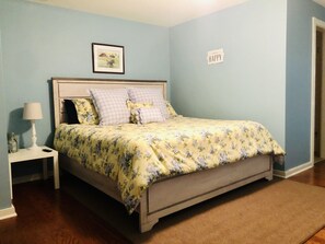 5 soverom, strykejern/-brett, wi-fi (inkludert) og sengetøy