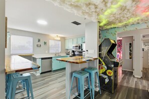 Oven, stovetop, coffee/tea maker