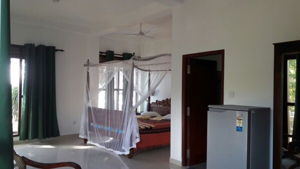 奢華雙人房 | 埃及棉床單、高級寢具、羽絨被、獨特裝潢