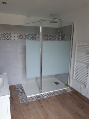 Hair dryer, toilet paper