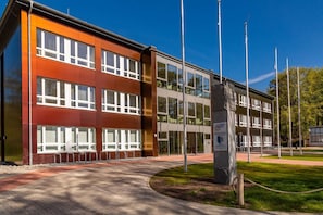 Esterni